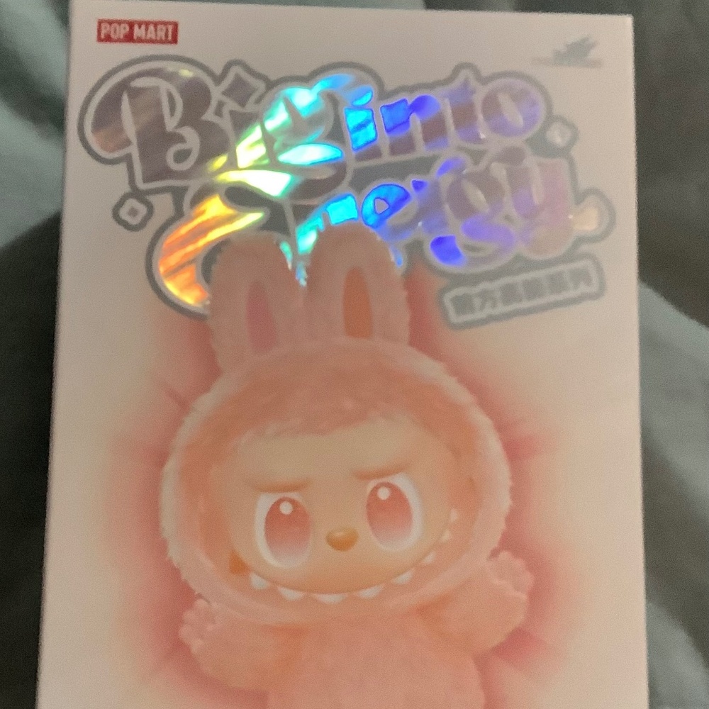 Authentic Labubu POPMART - Picture 2 of 9